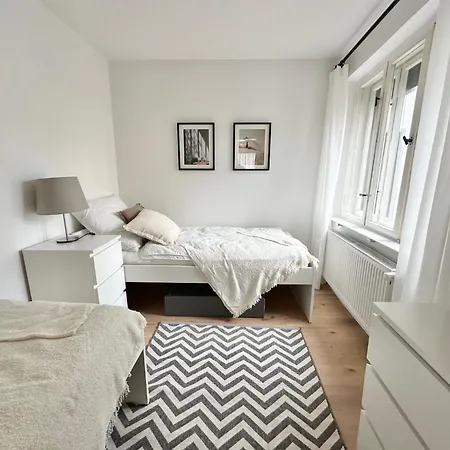 Arbio Monteurzimmer Kloster Parking Included 아파트 레닌