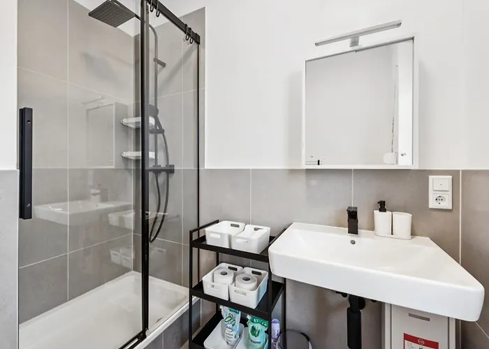 Arbio Monteurzimmer Kloster Parking Included ليهنين